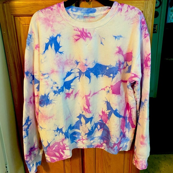 Betsey Johnson Tops - Bestey Johnson Performance Tie Dye Sweatshirt Medium